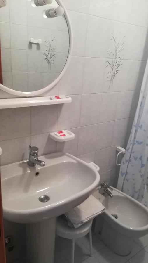 Affittacamere Entreves La Thuile Buitenkant foto