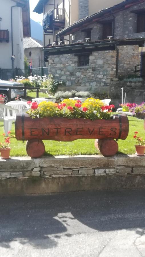 Affittacamere Entreves La Thuile Buitenkant foto