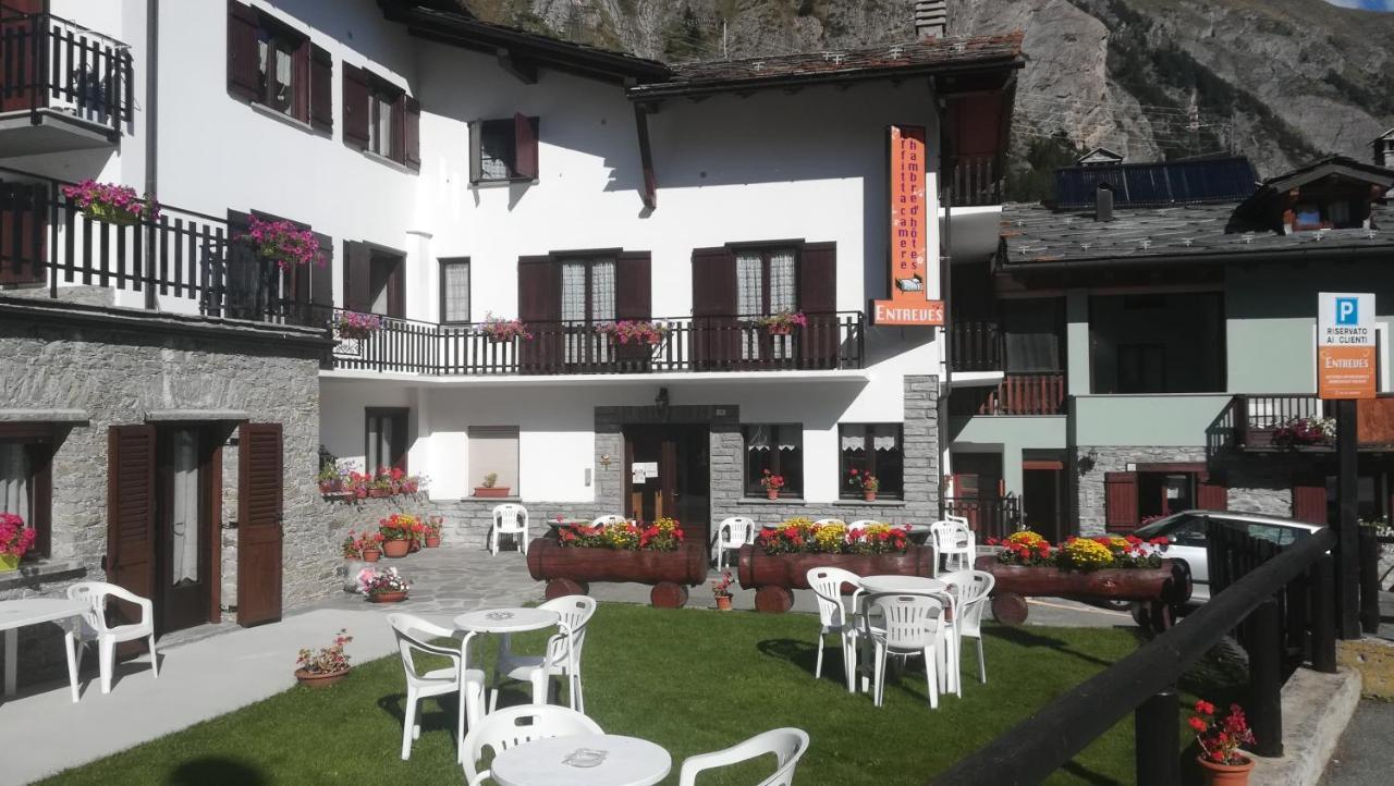 Affittacamere Entreves La Thuile Buitenkant foto