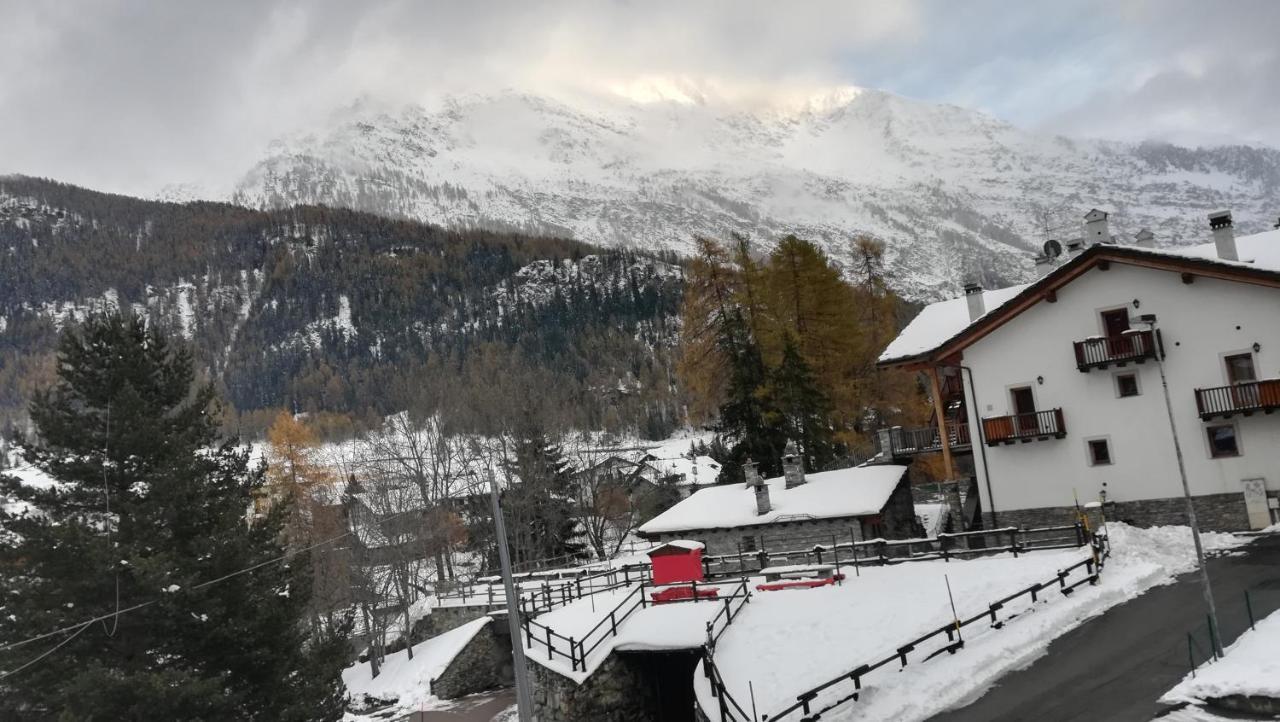 Affittacamere Entreves La Thuile Buitenkant foto