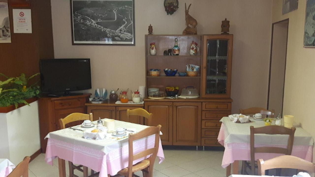Affittacamere Entreves La Thuile Buitenkant foto