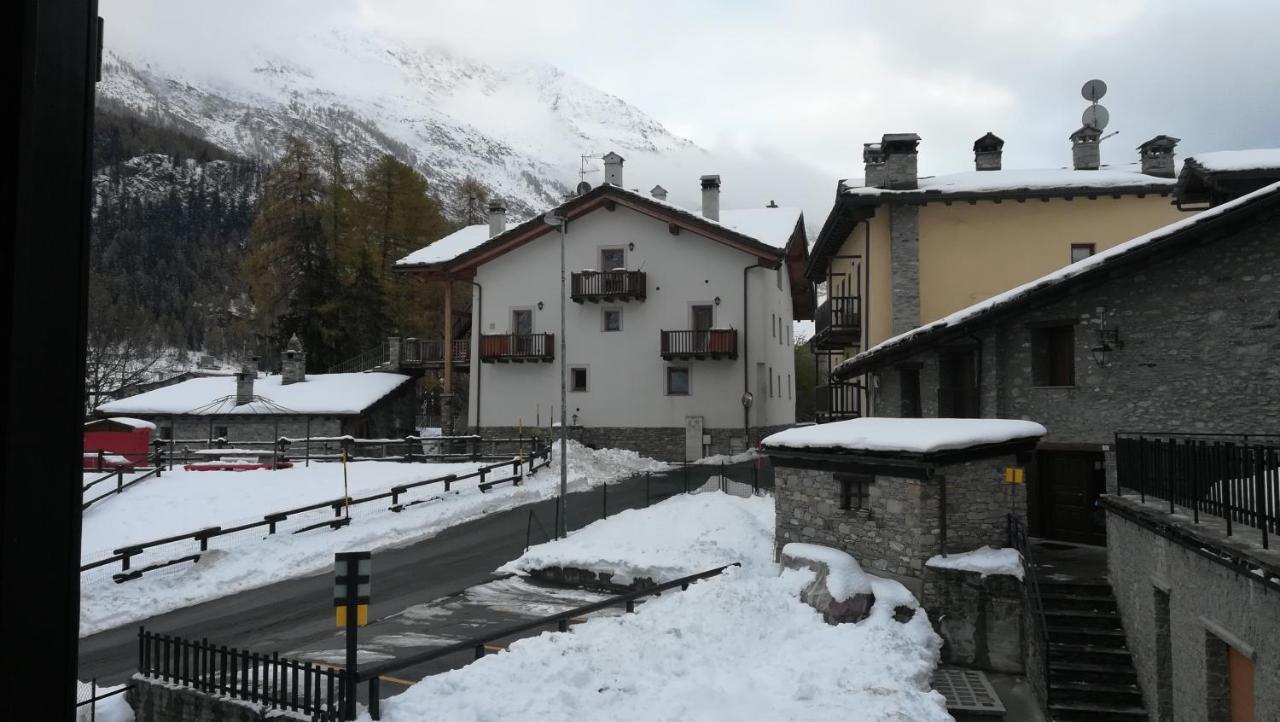 Affittacamere Entreves La Thuile Buitenkant foto
